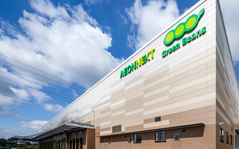 AEON NEXT’s Green Beans customer fulfillment center in Hachioji City, Tokyo, run on Ocado technology